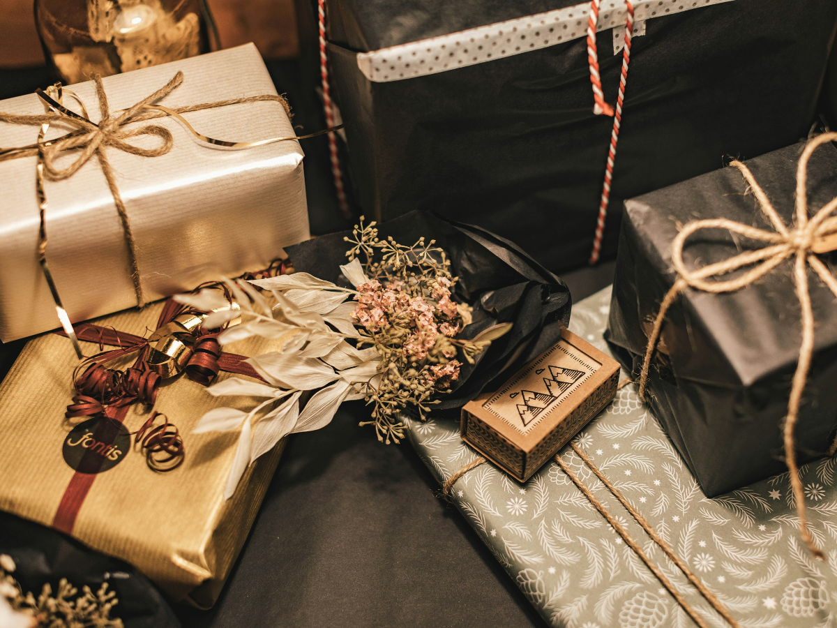 Top 5 Perfumes That Make the Perfect Christmas Gift